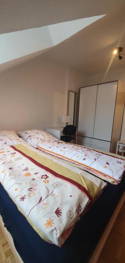 באד הומבורג וור דר הואה Privat Zimmer In Bad Homburg Bei Kurhaus מראה חיצוני תמונה